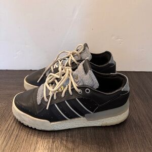 Adidas Rivalry RM Low Core Black / Carbon Sneakers Shoes Size 7 EE6377
